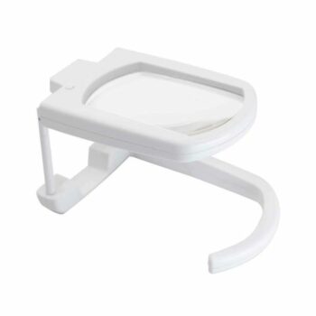 Lupa Sobre Mesa con Luz